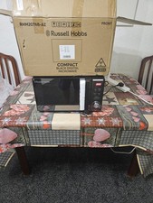 RUSSELLL HOBBS RHM2076B