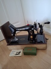 Vintage Singer Sewing Machine