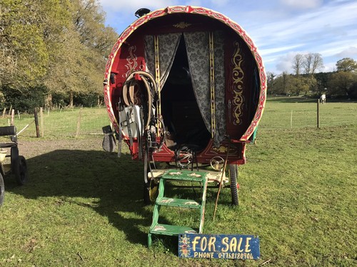 Bow top gypsy caravan - bow,