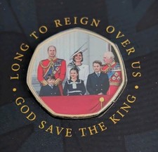 Royal Family "TROOPING THE COLOUR  COMMEMORATIVE Medal. 