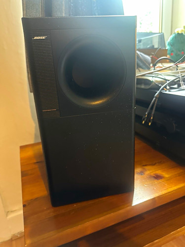 Bose acoustimass series iv - 3,