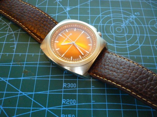 Men red herring quartz watch - herring,