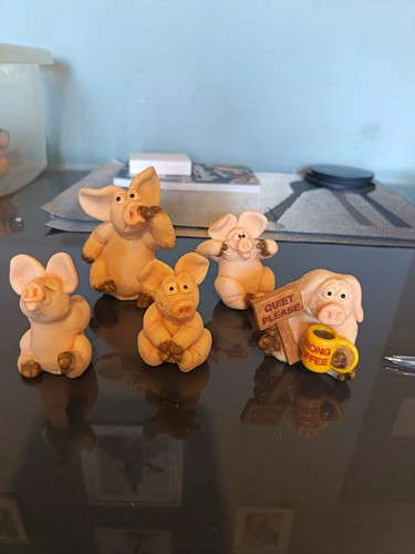 Joblot piggin pigs - of,