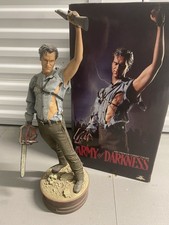 Sideshow Premium Format ‘Army Of Darkness’ - Ash Statue (Evil Dead)