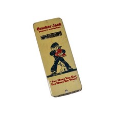 VINTAGE CRACKER JACK BOX PRIZE