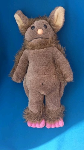 Puppet company troll - company,