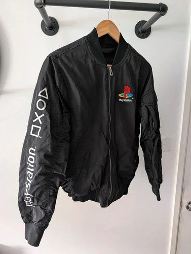 Pull bear playstation - pull&bear, x