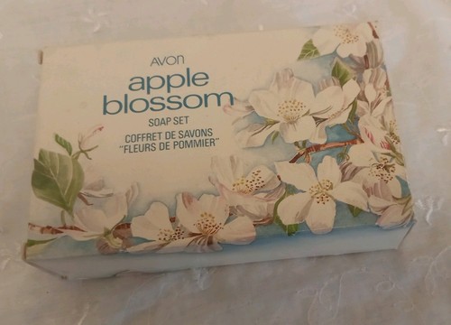 Avon apple blossom soap - , set