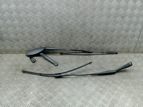 Mercedes class wiper - class,