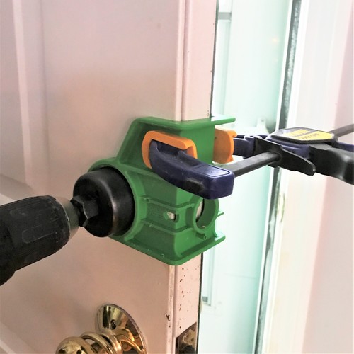 Door lock installation - door, jig