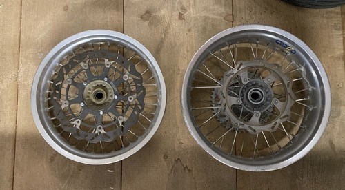 Aprilia sxv 450 550 wheels - 450/550,