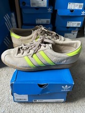 adidas Stadt Pale Nude/Solar Yellow. Size UK 8. 2020.