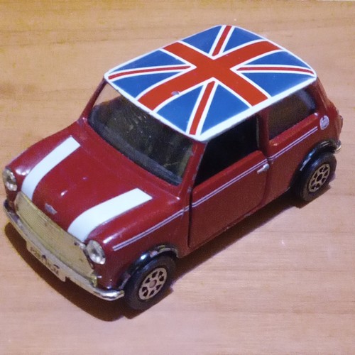 Corgi mini cooper red - corgi, with