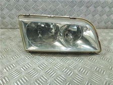 14909000R Right Headlight