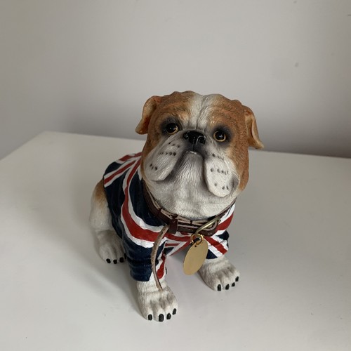 Sitting bulldog figurine with - sitting,