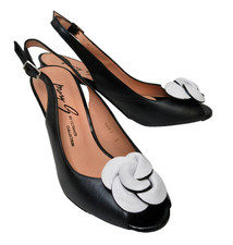 MARY G By Ultimate Collection