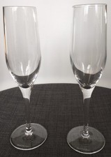 Dartington Crystal Glass Pair Of Champagne Flutes