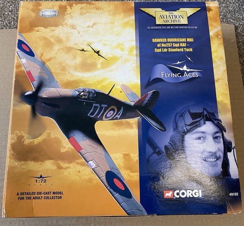 Corgi 49102 hawker hurricane - hawker,
