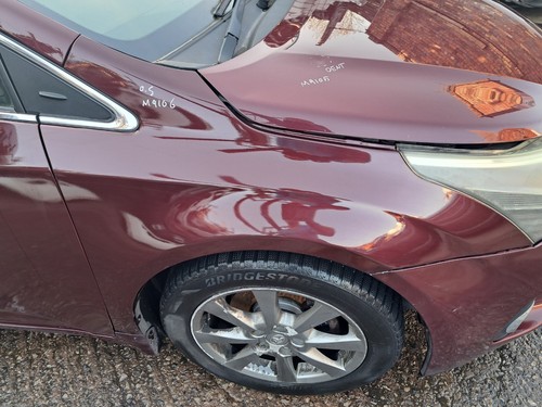 Toyota avensis saloon driver - avensis,