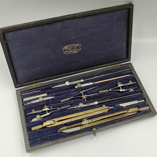 Stanley technical drawing set - stanley,