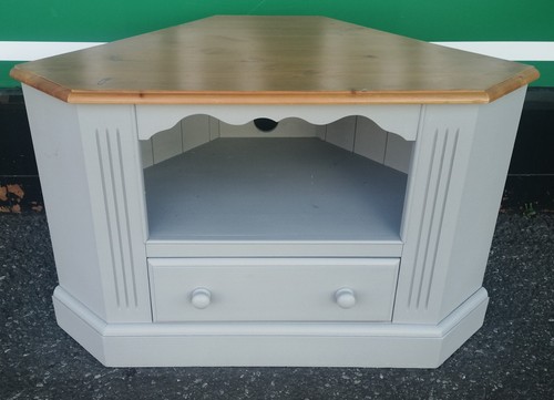 Solid pine grey painted corner - solid,