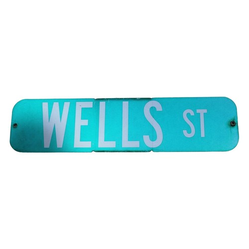 Road sign wells authentic - st,