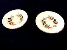 WEDGWOOD  A PAIR OF ASHTRAYS