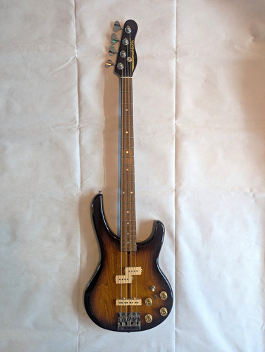 Rare 1983 washburn force - 1983, 40