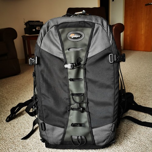 Lowepro photo trekker - lowepro, ii