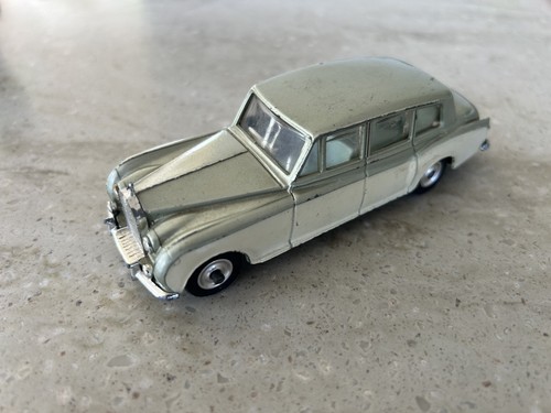Dinky toys 198 - no, royce