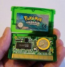 Pokemon Emerald Nintendo Game