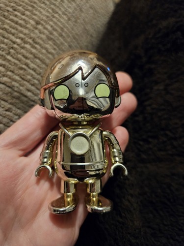 Ryan world gold robot - world,