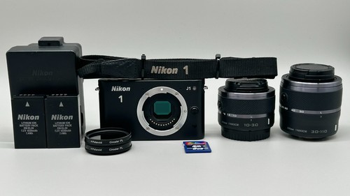 Nikon camera kit - j1,
