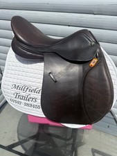 17.5 Brown Gfs Fieldhouse General Purpose Saddle Brown 9 Inch D To D. Wide