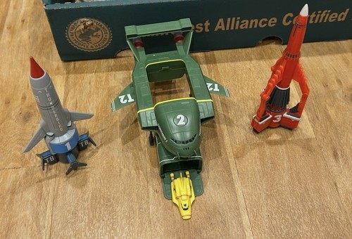 Thunderbirds are - thunderbirds,