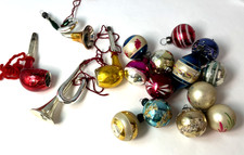 VINTAGE CHRISTMAS TREE DECORATIONS MERCURY OLD BAUBLES GLASS TEARDROP PAINTED
