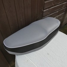 Wassell Triumph T20 DUAL SEAT new black + grey top 82-4098 metal base 1963-68