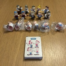 Tetley Tea Figures & Playing