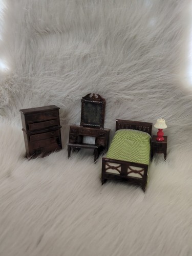 Vintage 1950s renwal doll - vintage,