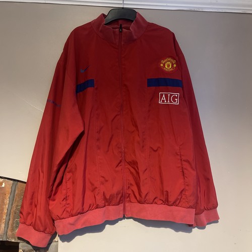 Manchester united tracksuit - united,