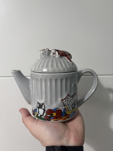 Vintage wade whimsical teapot - vintage,