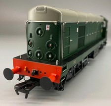 Boxed Bachmann 32-044 BR Green Class 20 D8028 Diesel Loco DCC Sound Loksound OO