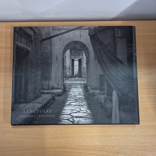 Sanctuary gregory crewdson - sanctuary,