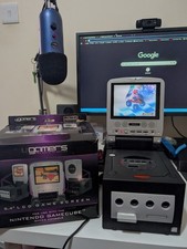 BOXED, 4gamers Nintendo GameCube screen Limited edition platinum, Fully complete