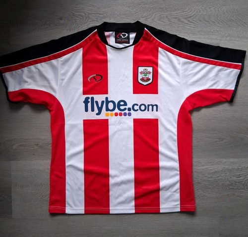 Southampton home football - home,