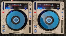 2 X PIONEER CDJ 800 Mk2