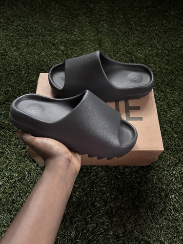 Adidas yeezy slide onyx size - onyx, 9