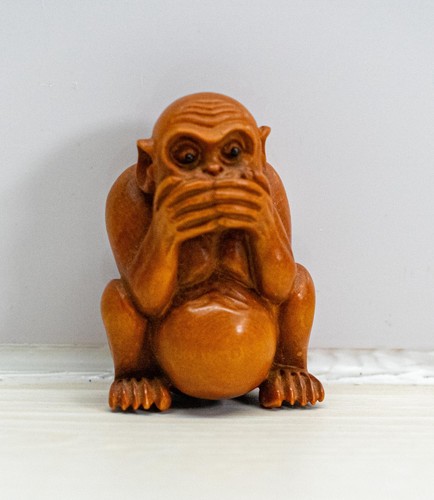 Antique japanese netsuke - japanese,