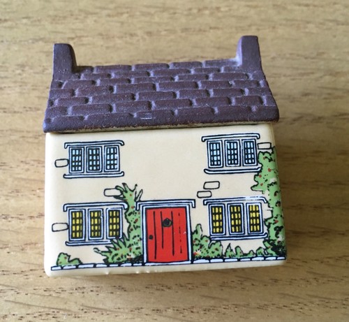 Broomyshaw cottage wade - broomyshaw, –