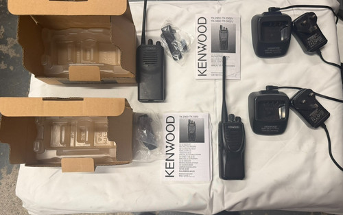 Kenwood 3302 uhf - uhf, 440-470mhz